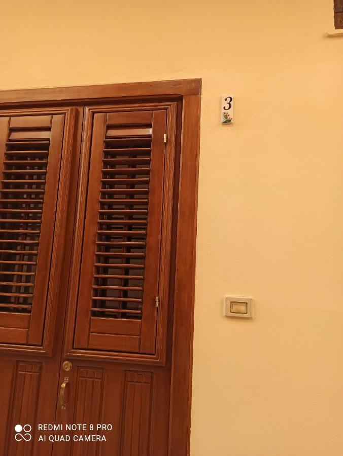 卡斯泰拉马莱Nardina House公寓 外观 照片